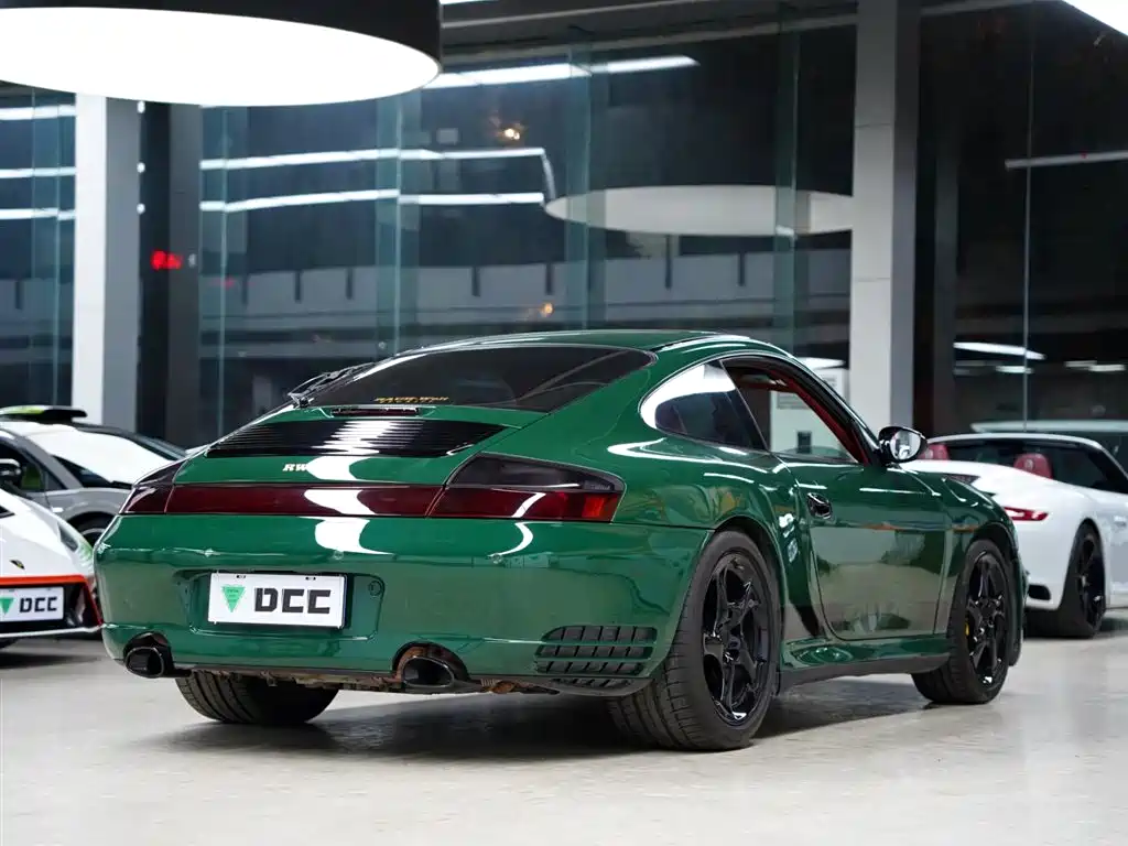 Porsche 911 2004 Carrera S Coupe 3.6L фото 7