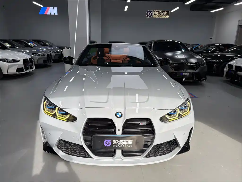 BMW M4 2024 BMW M4 Convertible M xDrive Competition фото 2
