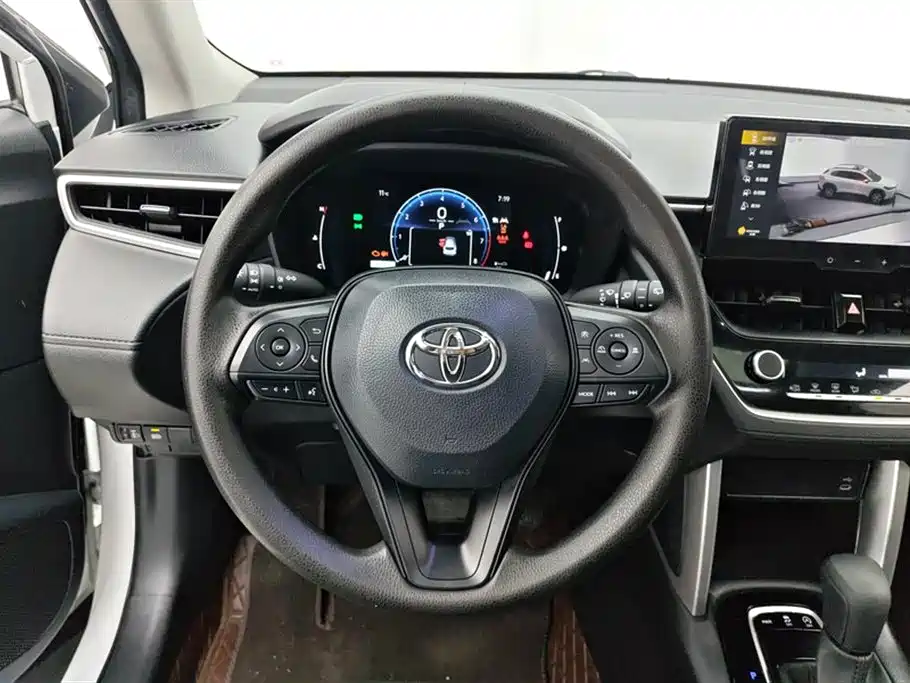 Toyota Corolla Cross 2024 2.0L Elite Edition фото 15