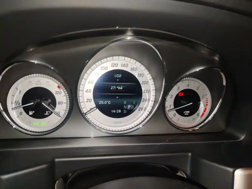 Mercedes-Benz GLK-Class 2013 GLK 300 4MATIC Dynamic Sunroof фото 4