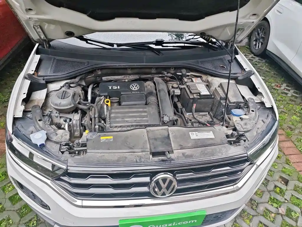 Volkswagen T-ROC 2018 280TSI DSG 2WD Comfort (China V) фото 11