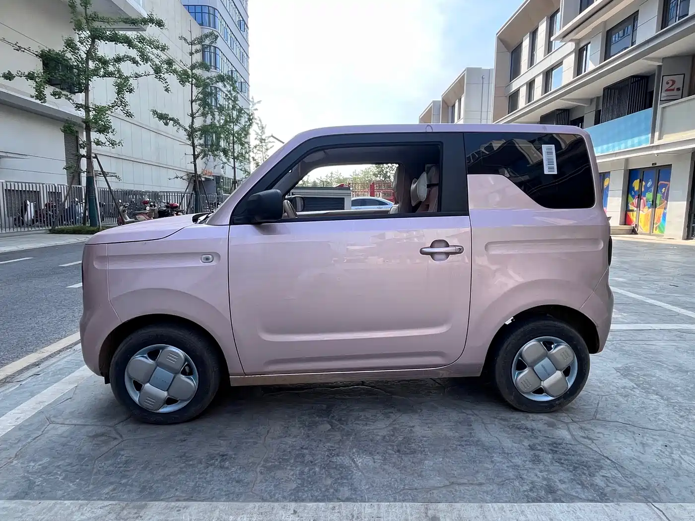 Geely Galaxy Panda 2024 Facelift Panda mini 200km Dragon Edition фото 9