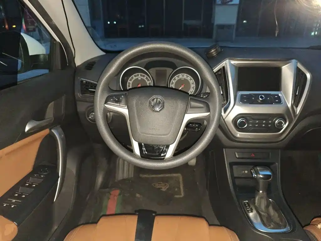 MG GT 2018 2016 Model 1.5L Automatic Premium Luxury Edition