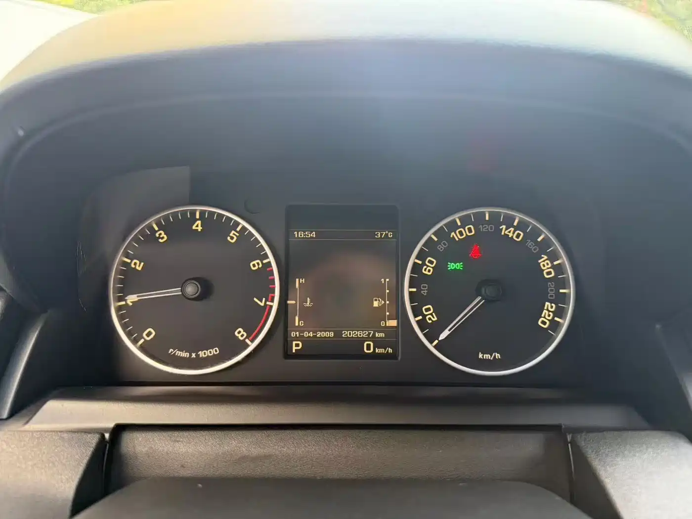 Land Rover Discovery 2012 5.0 V8 HSE фото 9