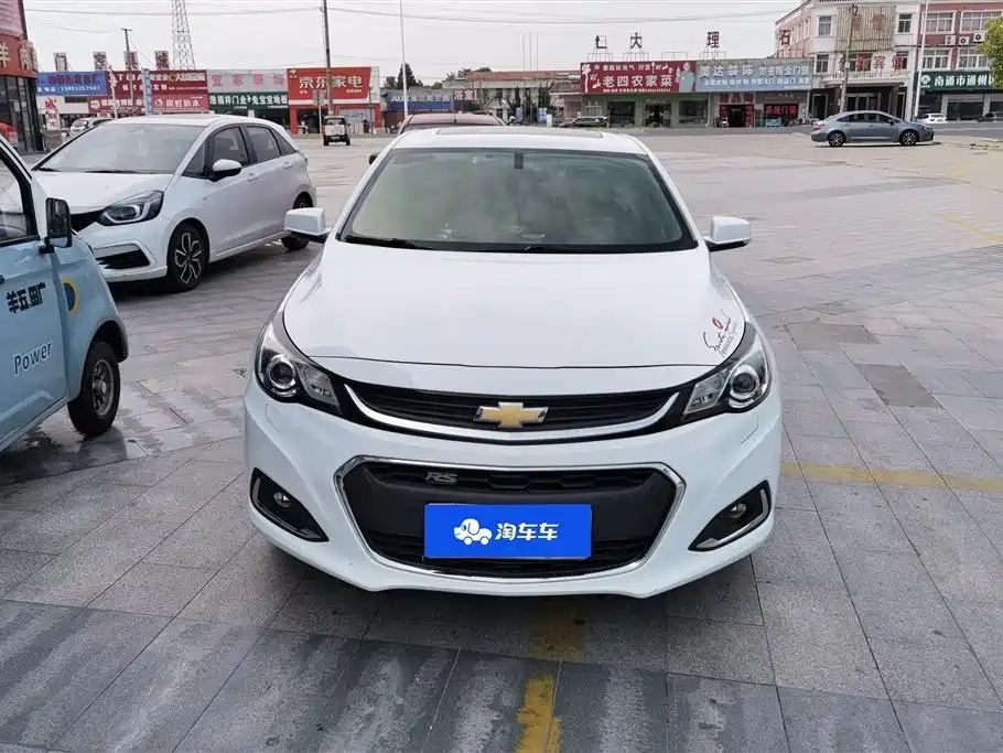 Chevrolet Malibu 2018 530T Automatic Luxury Edition фото 2