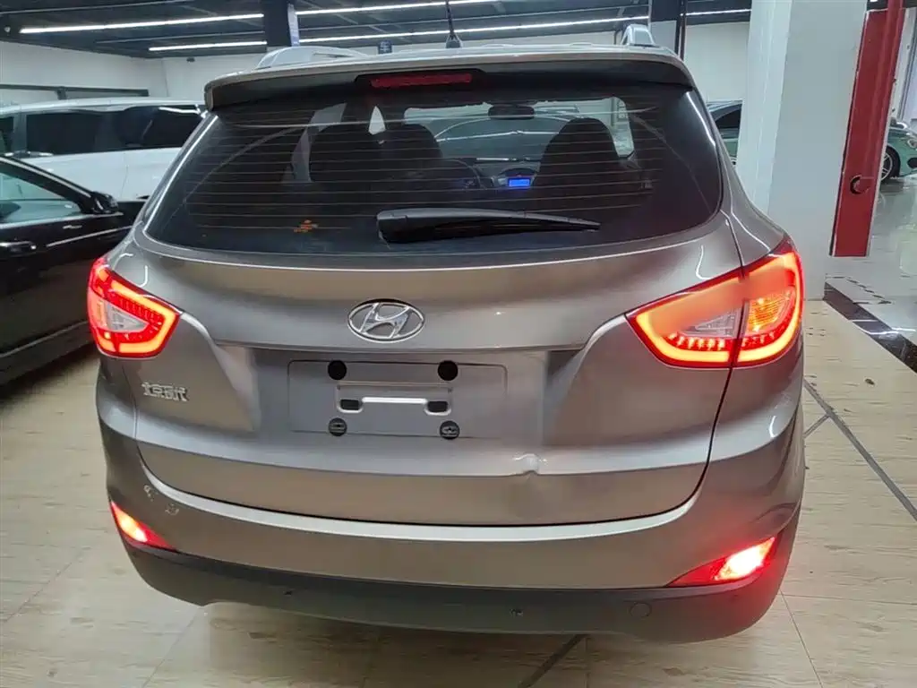 Hyundai Beijing Hyundai ix35 2015 2.0L Automatic 2WD Smart China V фото 6