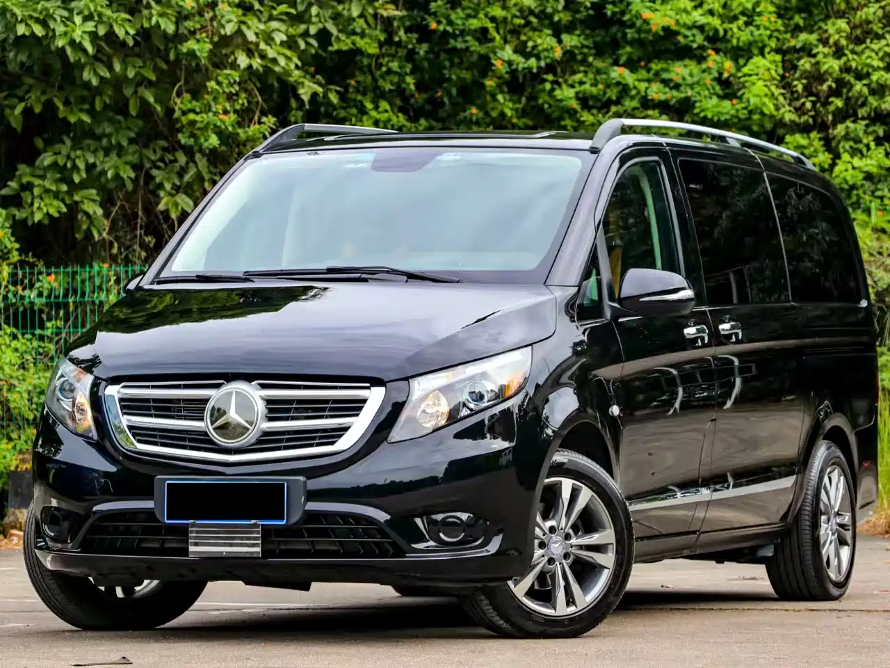 Mercedes-Benz V-Class (Import) 2018 2018 Model Night Edition