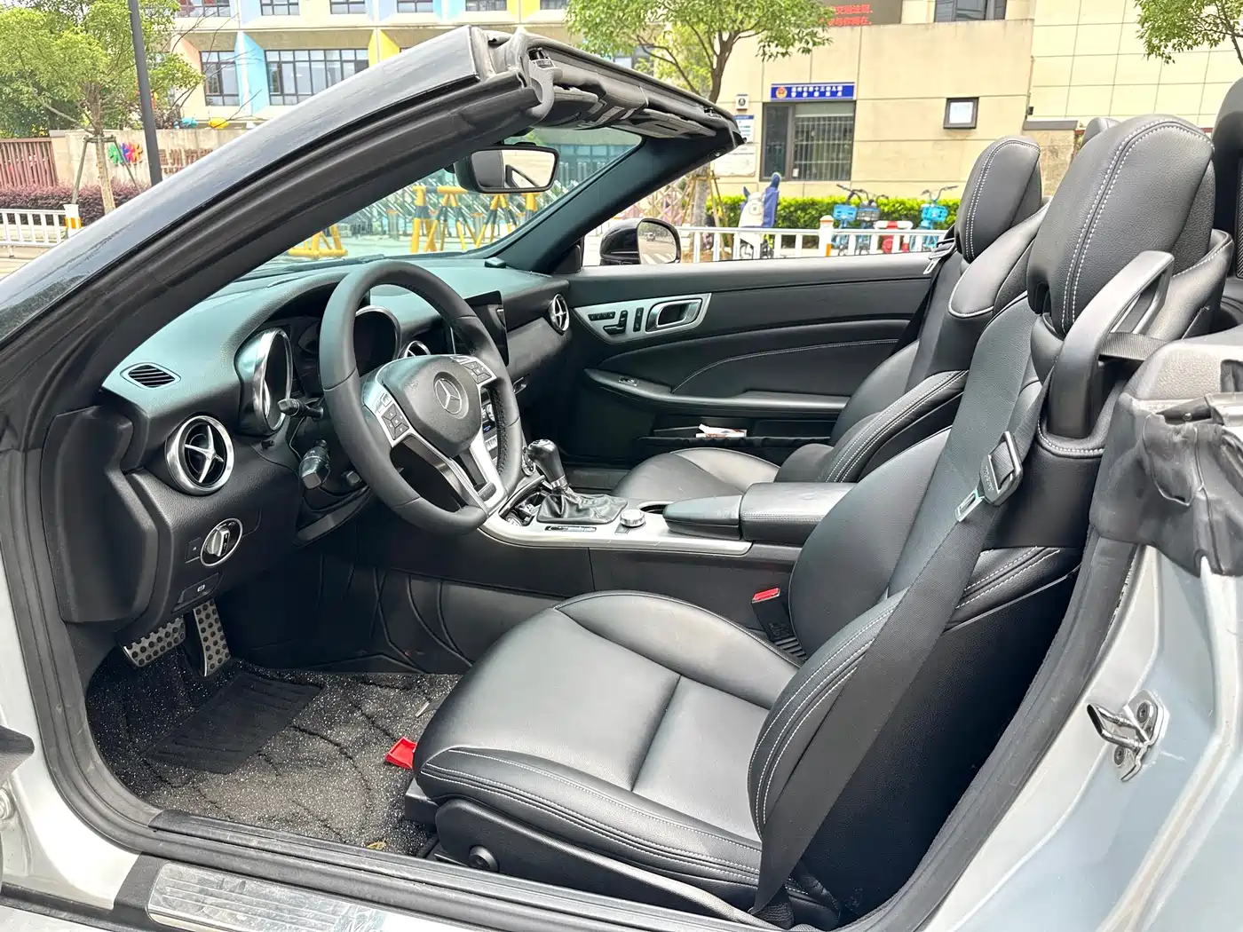 Mercedes-Benz SLK-Class 2011 SLK 200 Fashion фото 5