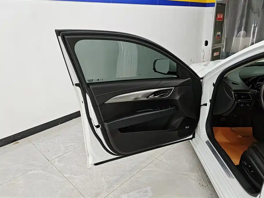 Cadillac ATS-L 2017 28T Technology фото 7