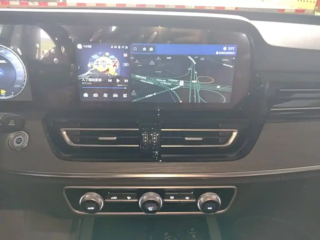 Hongqi HS5 2026 2026 2.0T 2WD Qi Rhythm Pro Edition