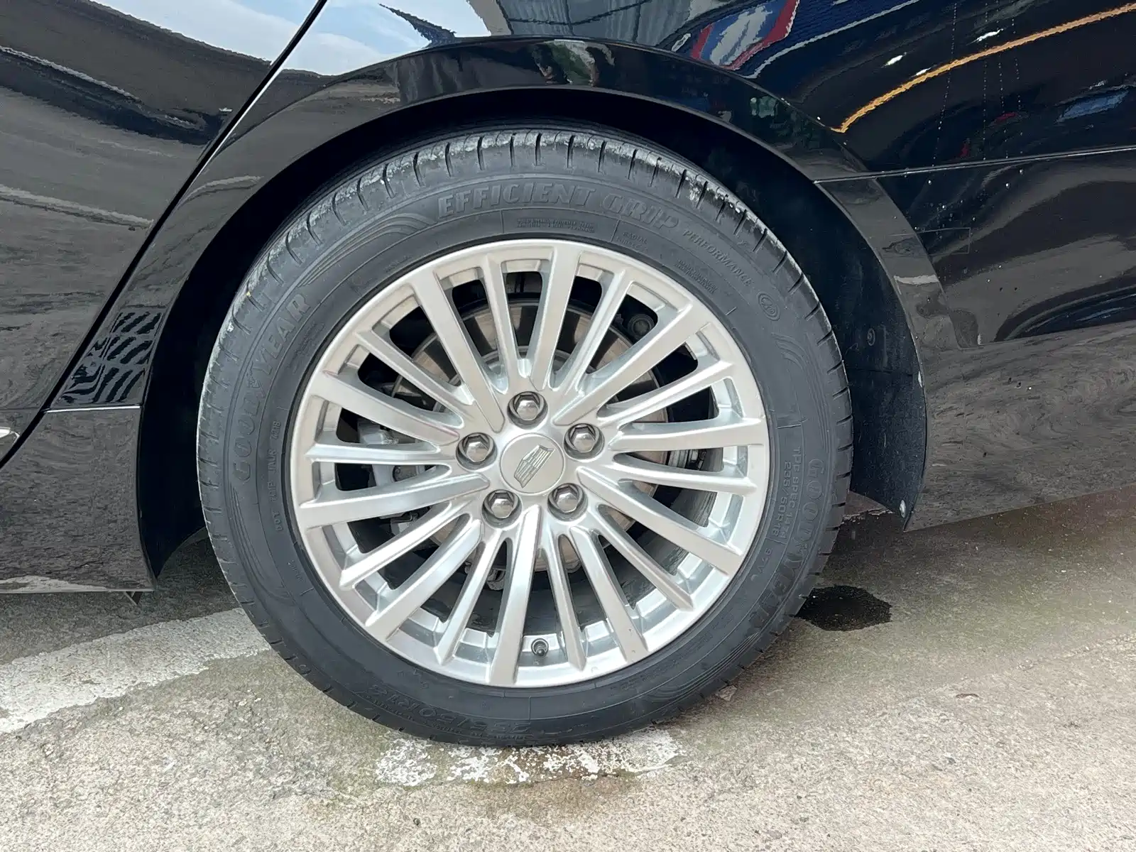 Фото 30 - Cadillac CT6