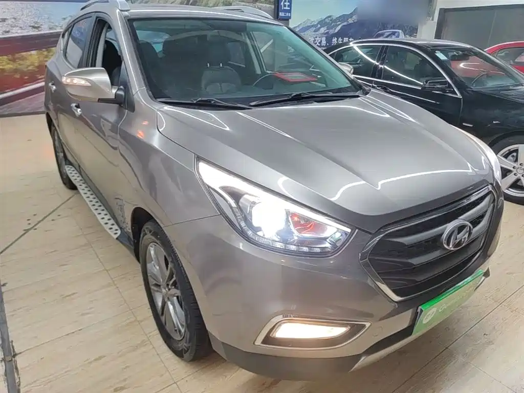 Hyundai Beijing Hyundai ix35 2015 2.0L Automatic 2WD Smart China V фото 4