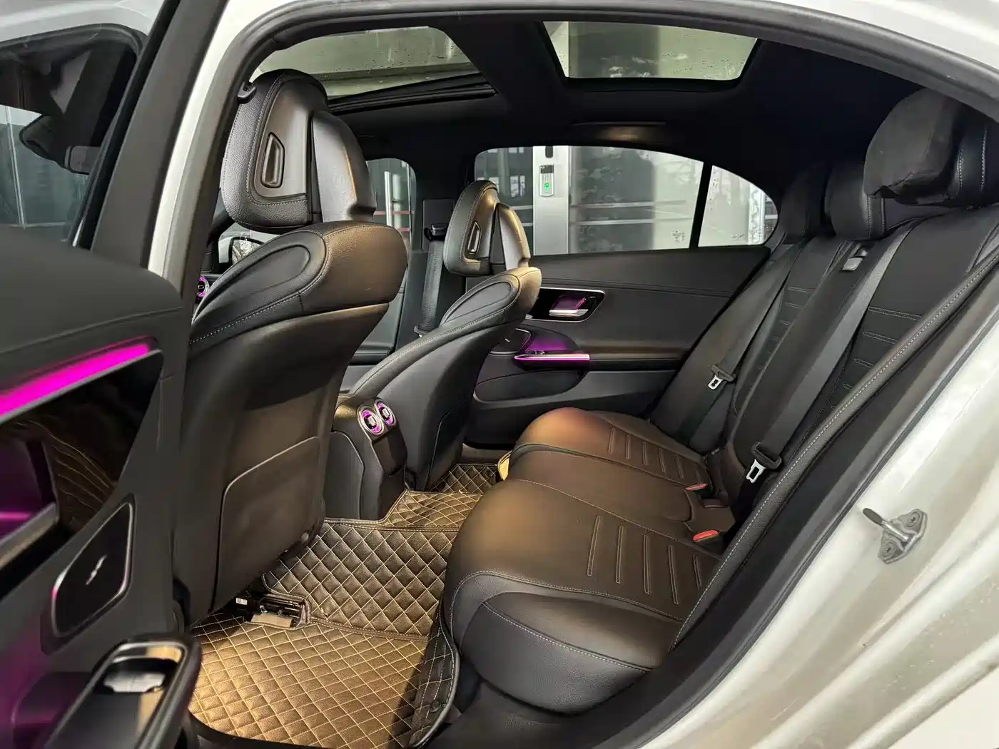 Mercedes-Benz C-Class 2022 C 260 L Sport Edition фото 11