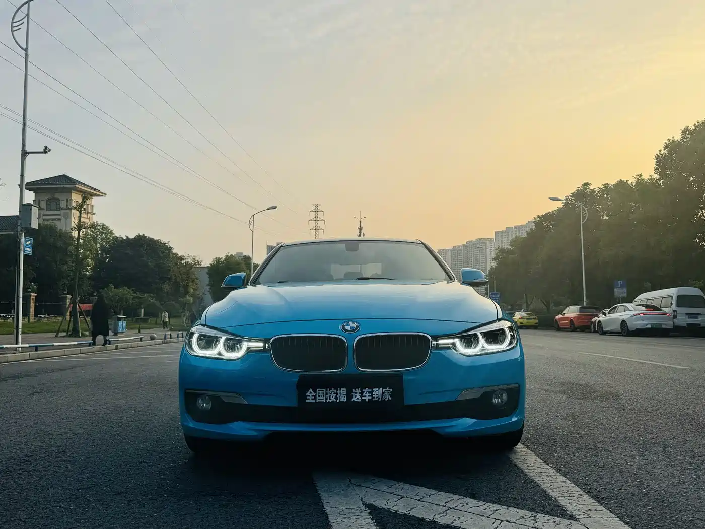 BMW 3 Series 2017 320Li Fashion фото 2
