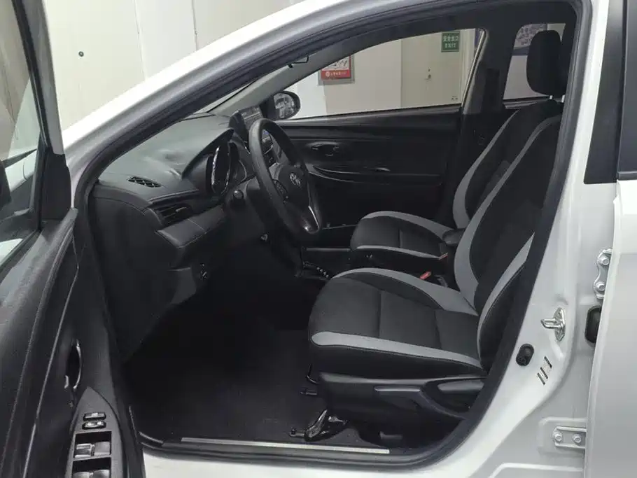 Toyota Yaris, миниатюра 9