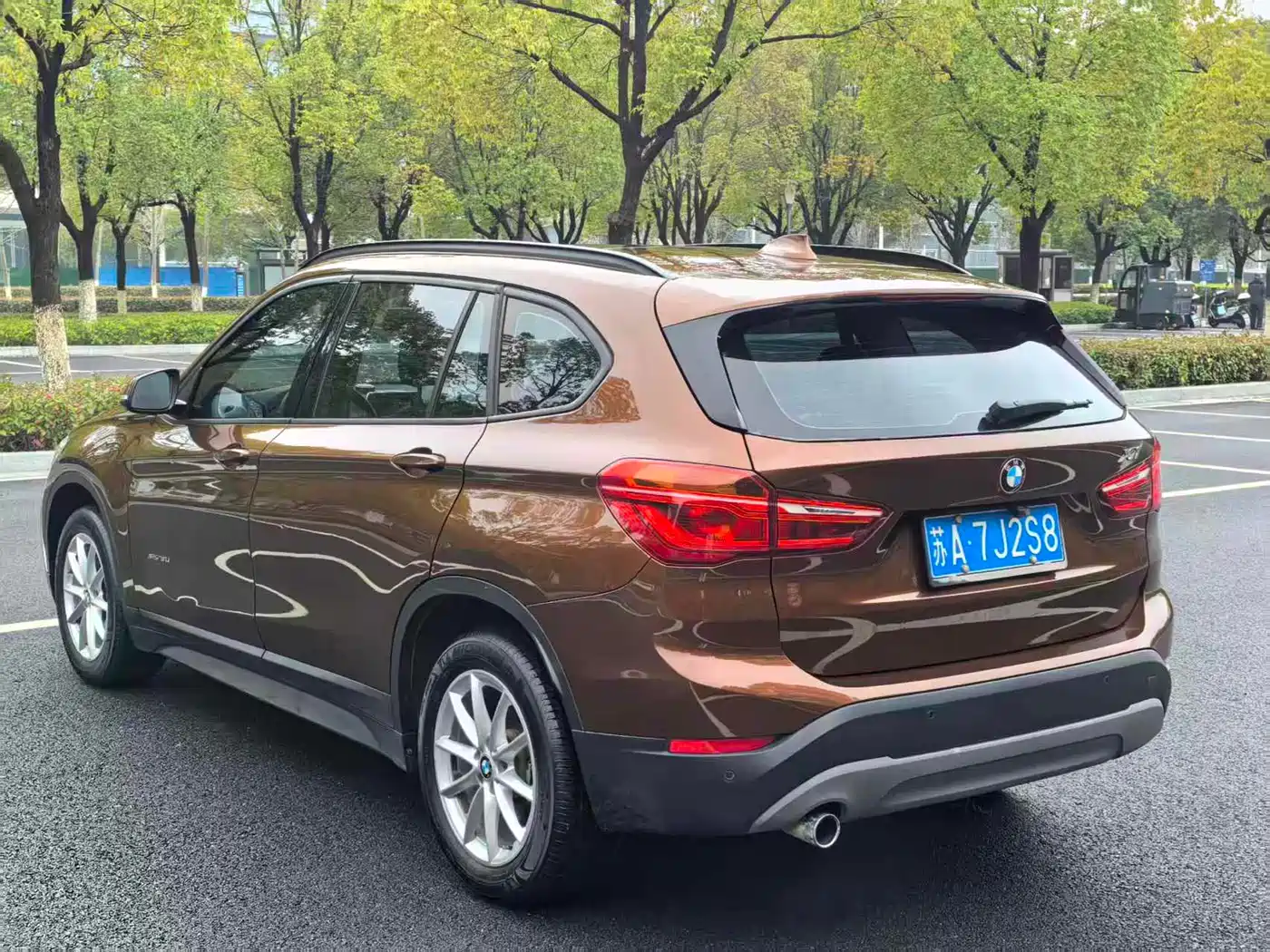BMW X1 2016 sDrive18Li Fashion Model фото 14