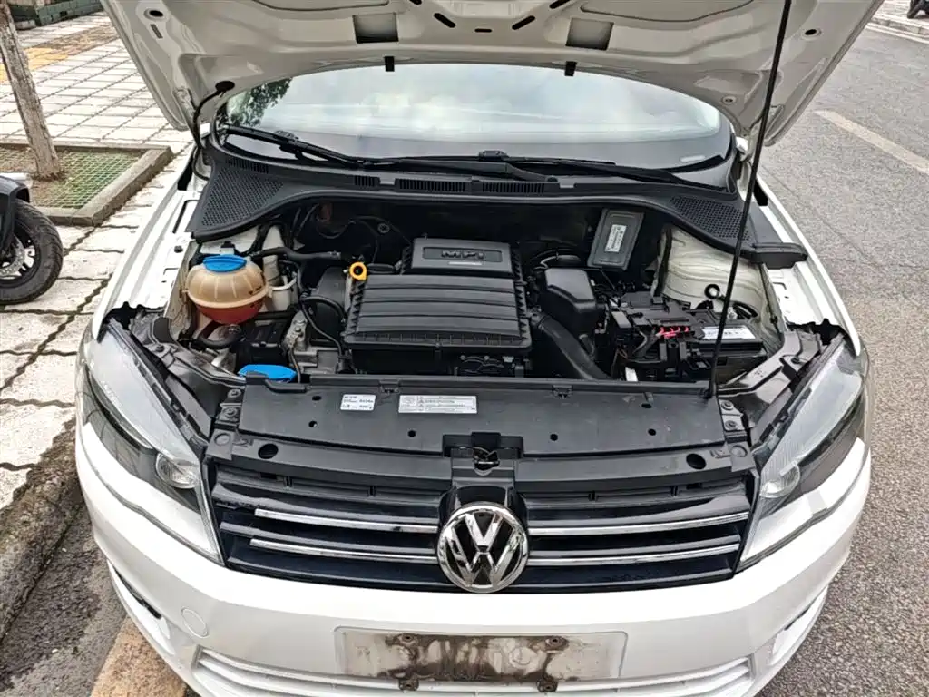 Volkswagen Jetta 2015 Value Edition 1.6L Manual Comfort фото 20
