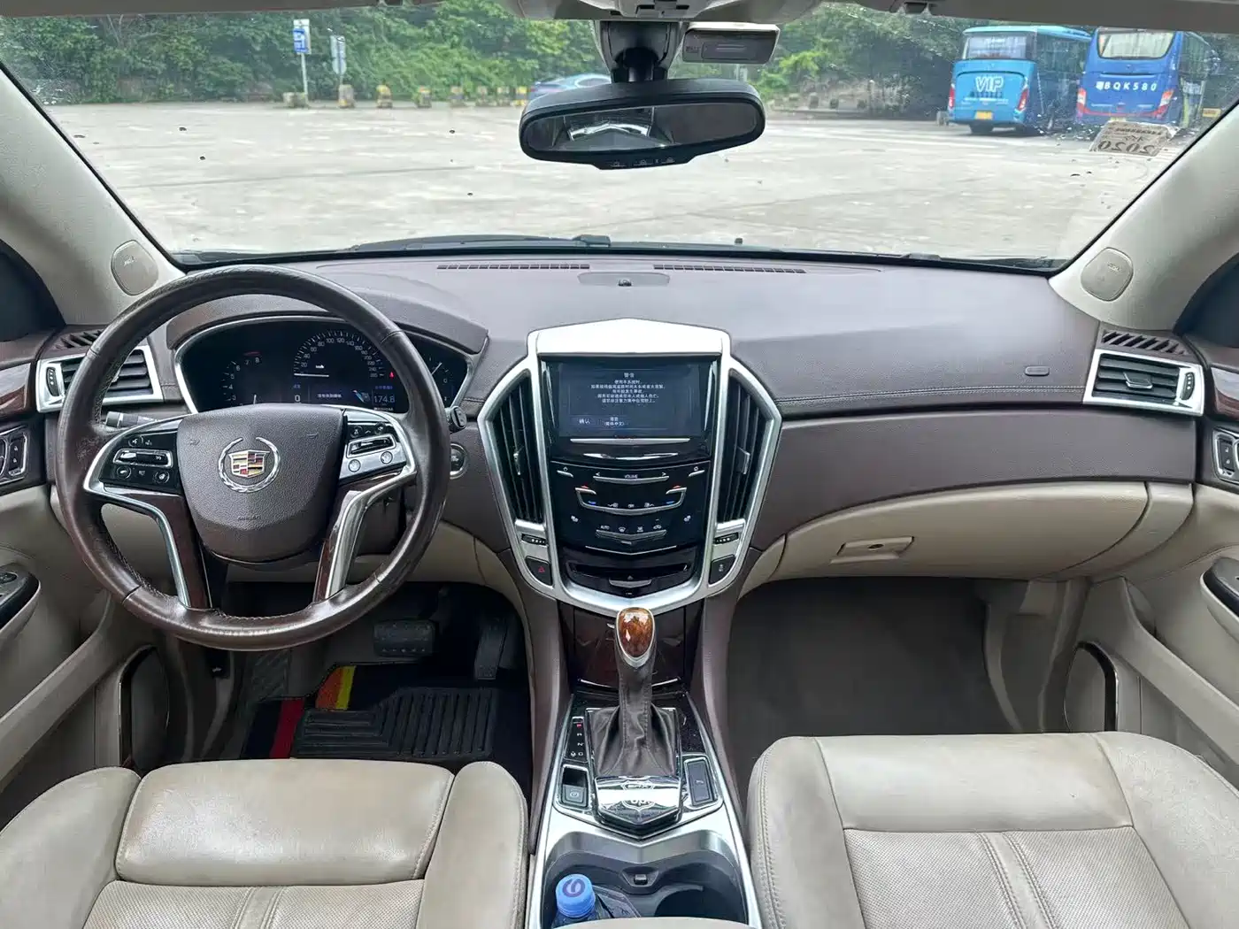 Cadillac SRX 2015 3.0L Elite фото 5
