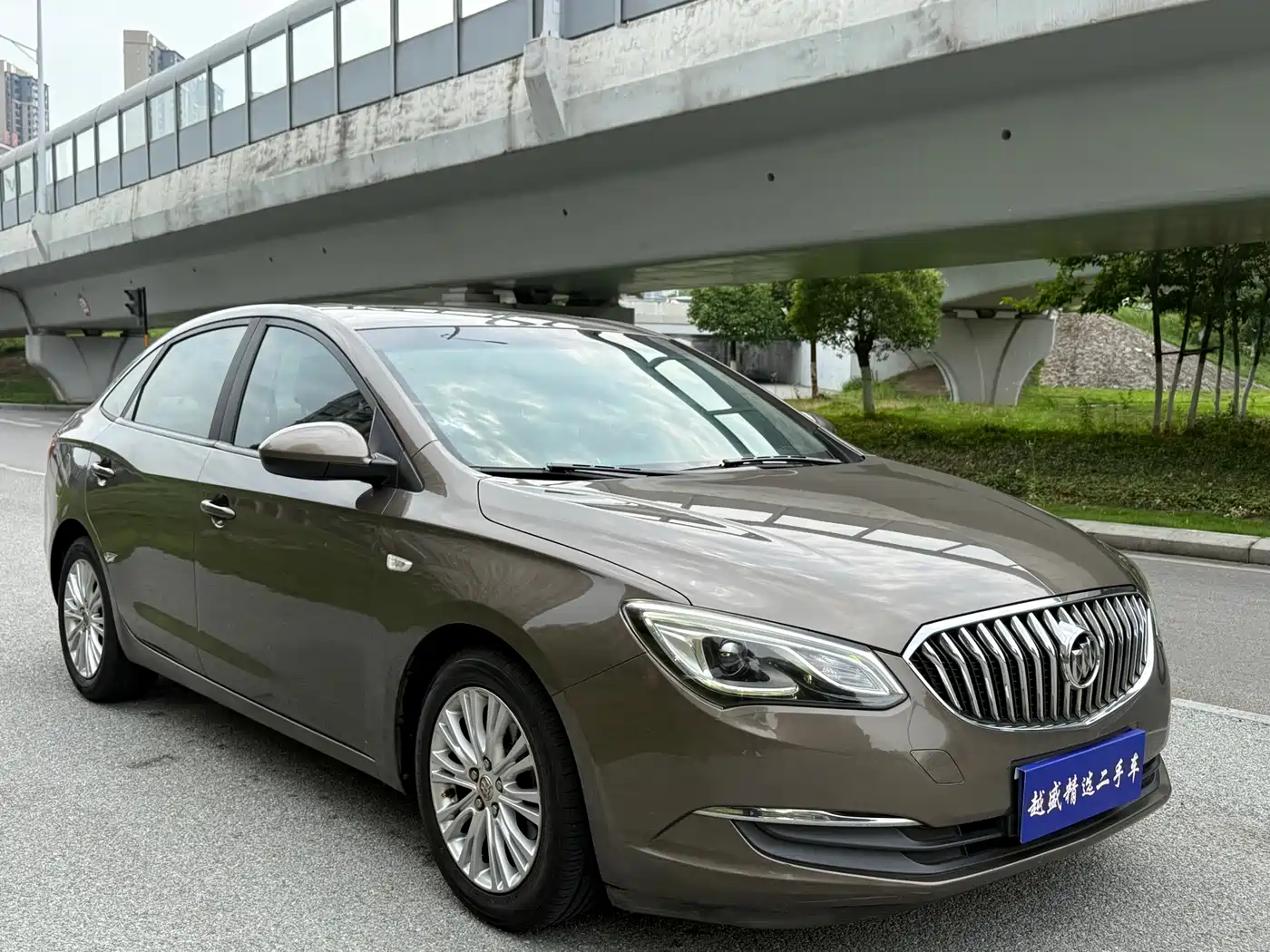 Buick Excelle 2017 15N Automatic Elite фото 3