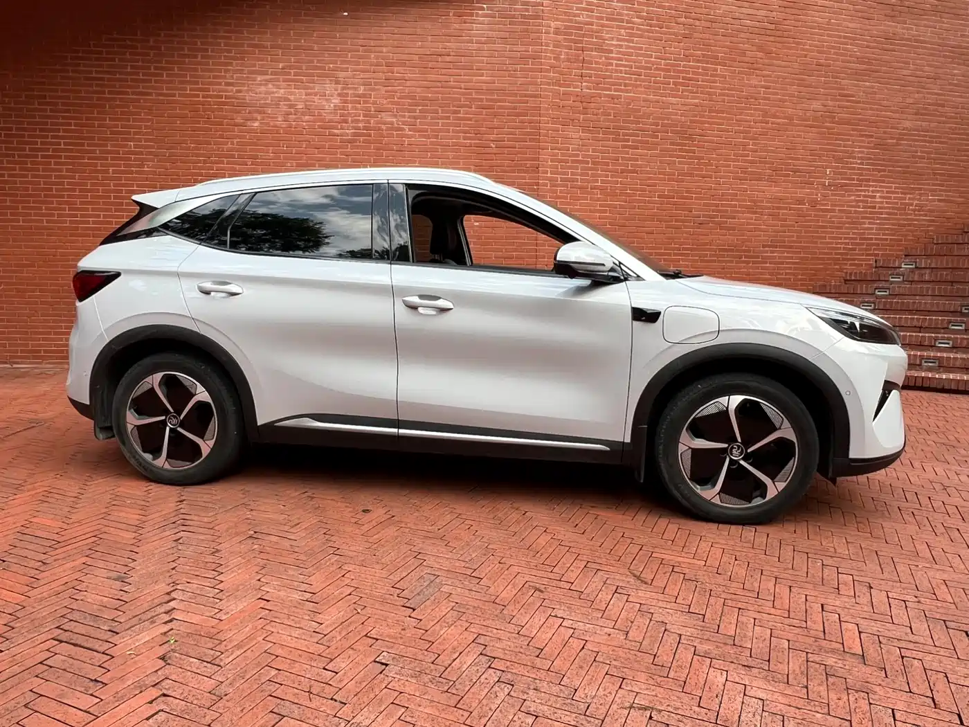 BYD Yuan PLUS 2025 Smart Drive 510KM Surpass Edition фото 4