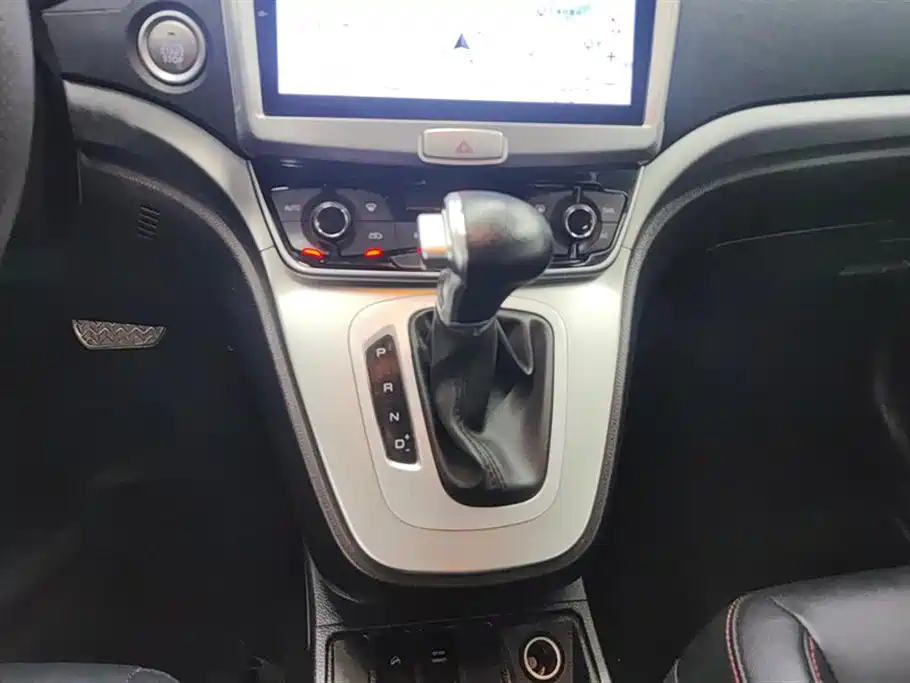 Haval M6 2019 1.5T DCT 2WD Value Edition (China VI) фото 16