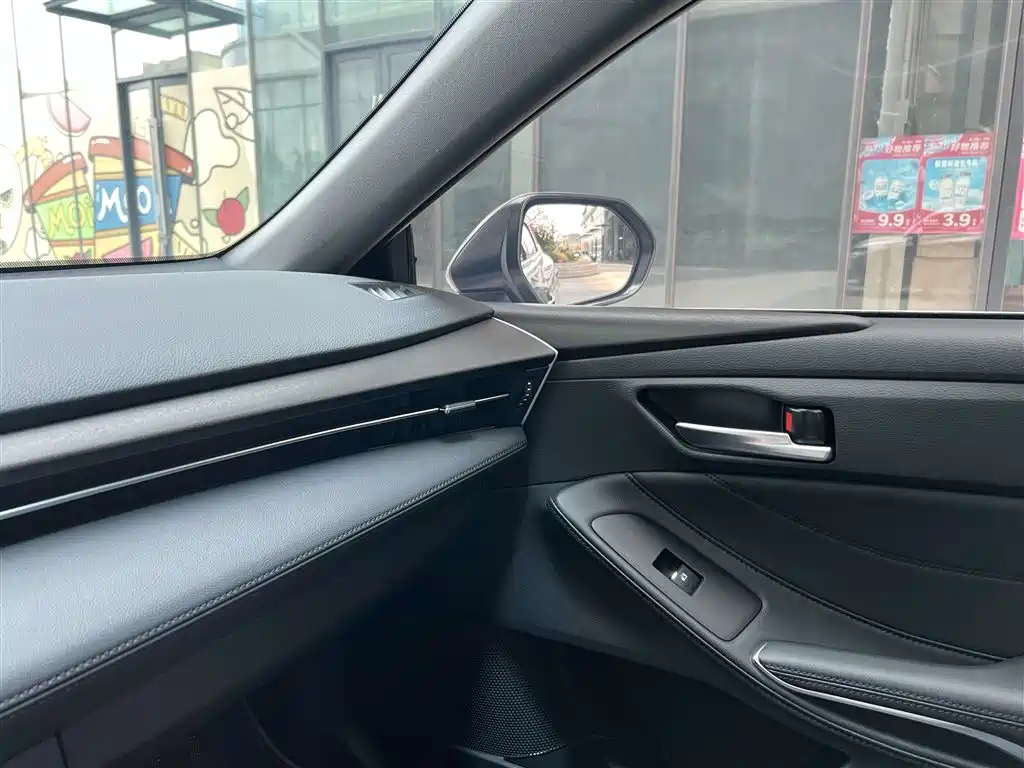 Toyota Avalon 2023 2.0L Luxury Edition фото 23