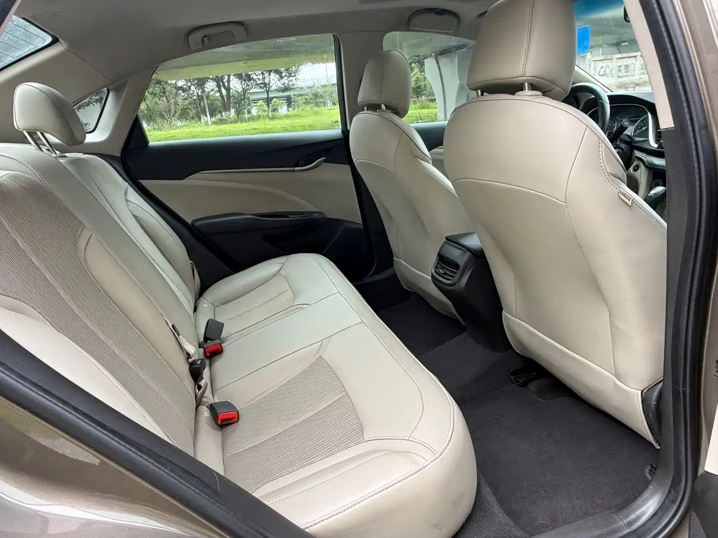 Buick Excelle 2017 15N Automatic Elite фото 17