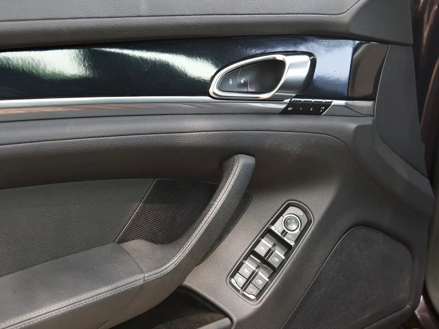 Фото 12 - Porsche Panamera