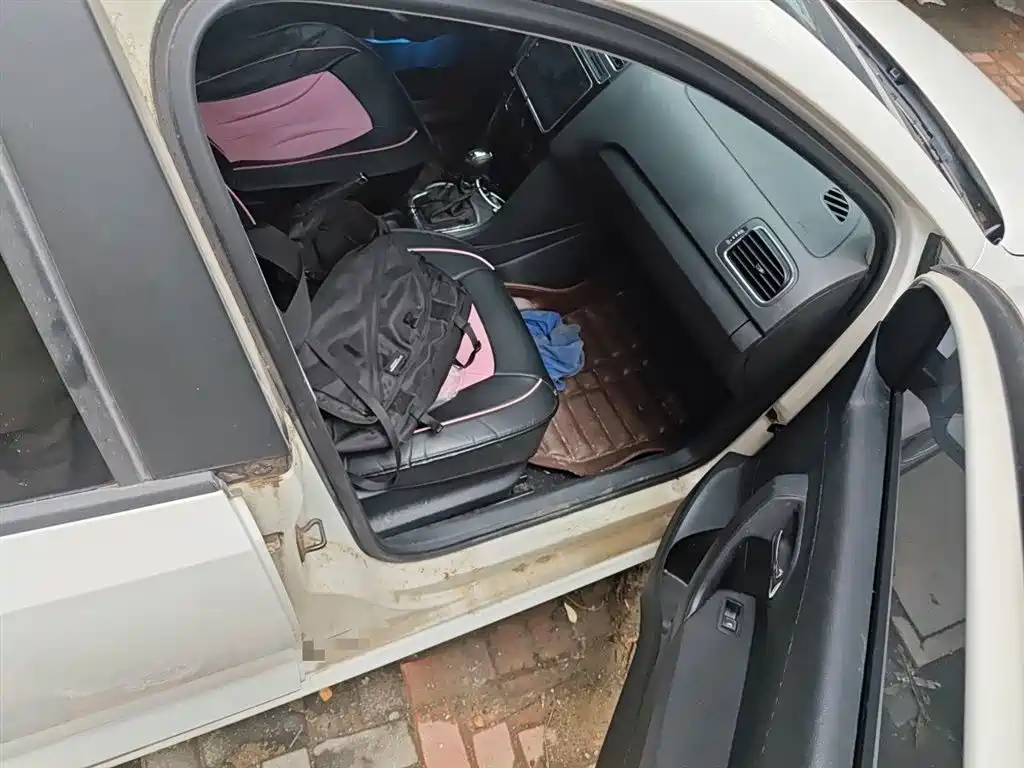 Volkswagen Polo 2018 1.5L Auto Comfort фото 21