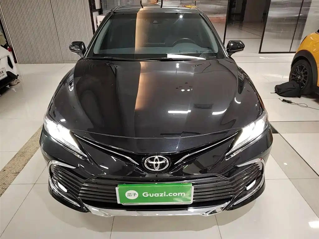Toyota Camry 2023 2.5G Luxury Edition фото 3