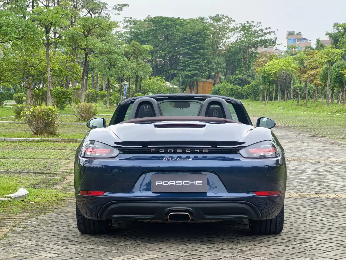 Porsche 718 2018 Boxster 2.0T фото 6