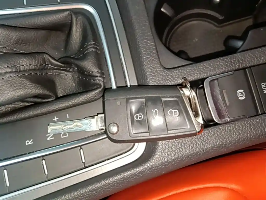Volkswagen Golf 2016 230TSI Automatic Comfort фото 9