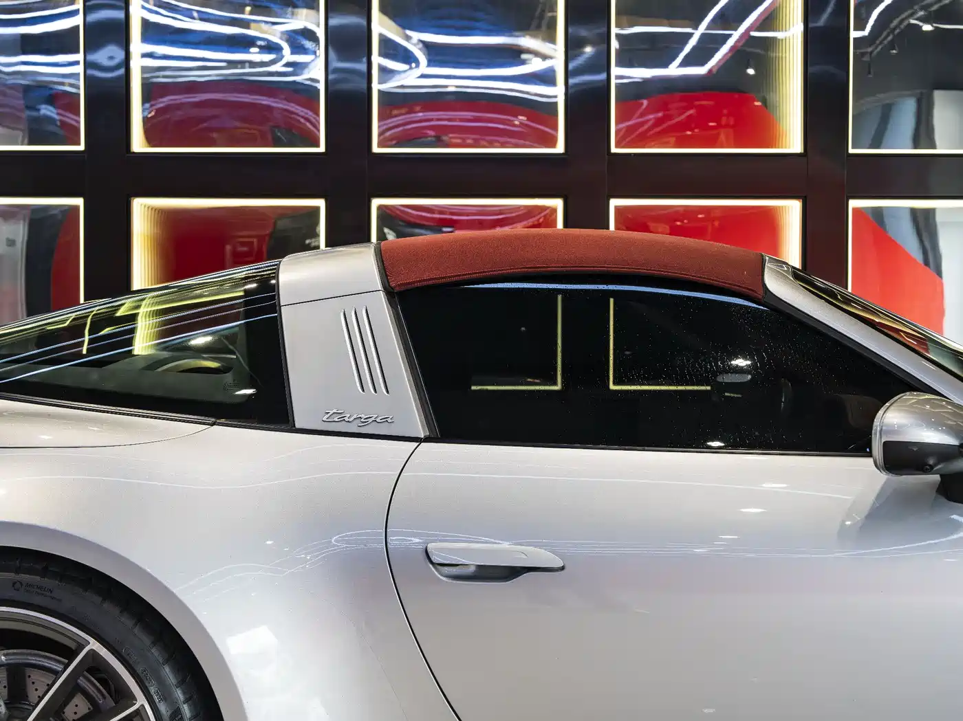 Porsche 911 2023 Targa 4 3.0T фото 8
