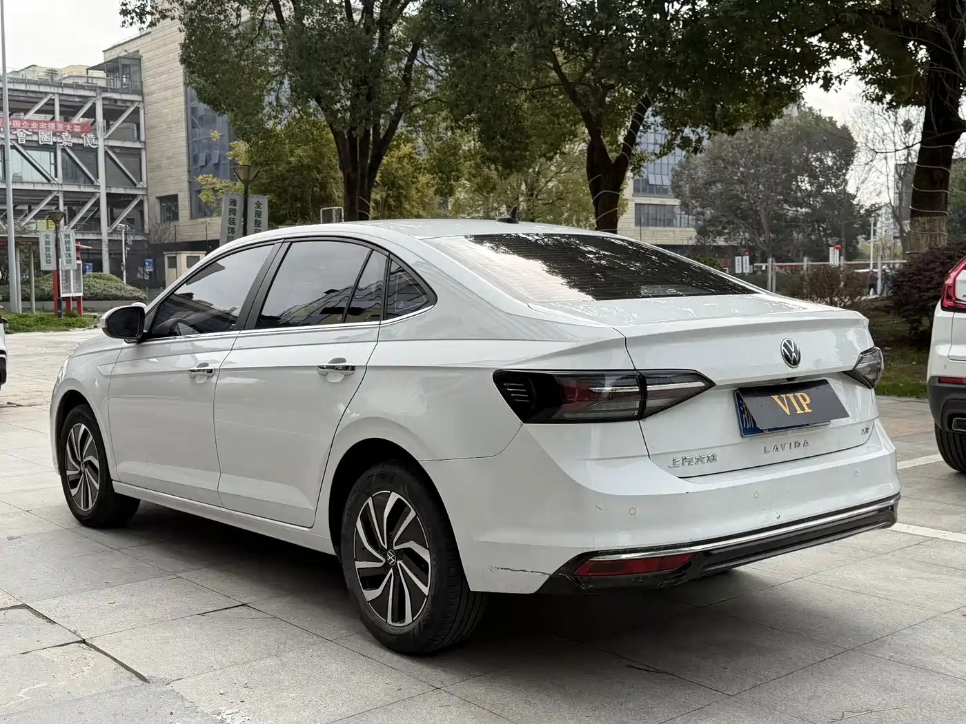 Volkswagen Lavida 2023 Xinrui 1.5L Auto Xinyi Edition фото 3