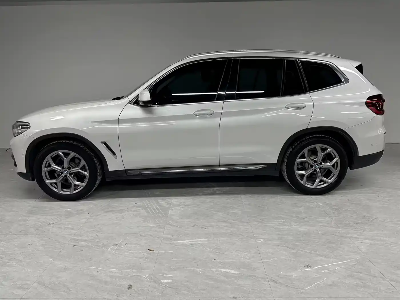 BMW X3 2019 xDrive28i Luxury Package фото 3