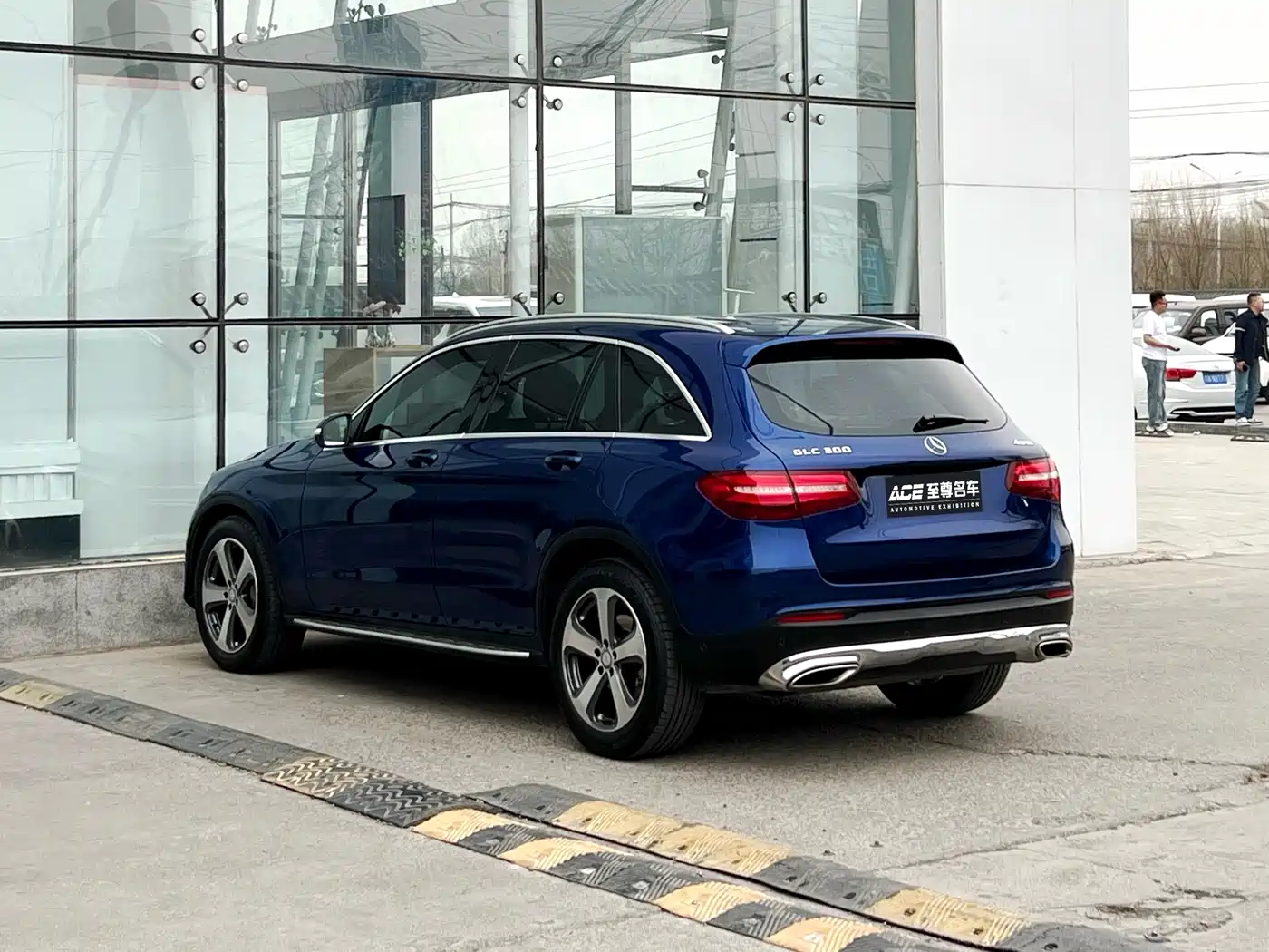 Mercedes-Benz GLC 2016 GLC 300 4MATIC Dynamic фото 6