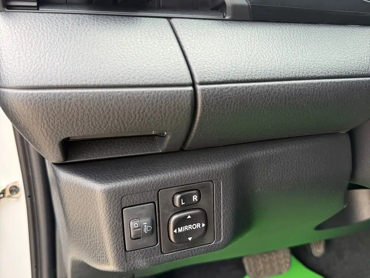 Toyota Yaris, миниатюра 8