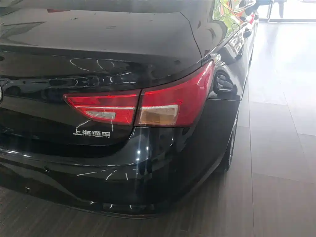 Buick Verano 2015 Sedan 15S Automatic Progressive фото 8