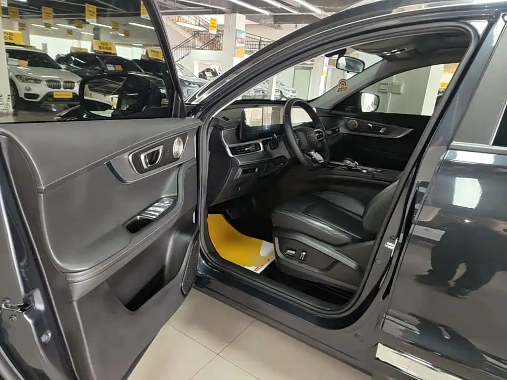 Chery Tiggo 8 PLUS 2024 2024 Champion Edition 290TGDI DCT Luxury Joy 5-Seater
