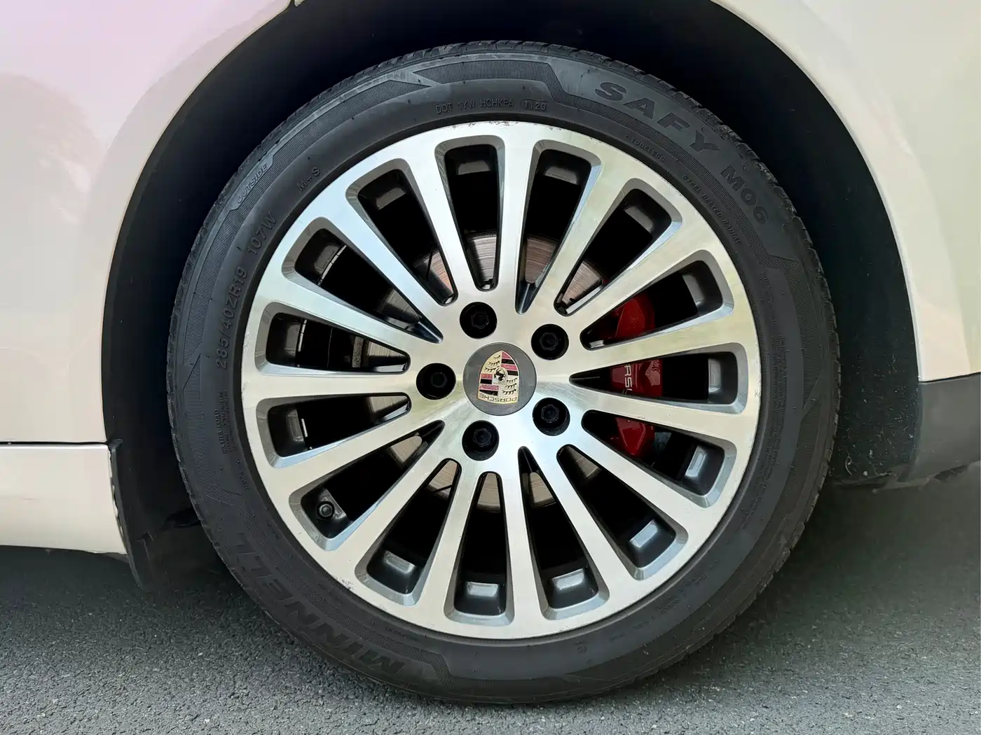 Porsche Panamera 2014 Panamera 4S Executive 3.0T фото 22