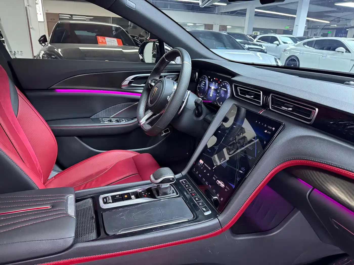 Hongqi H6 2024 Model 2.0T Fashion Edition фото 17
