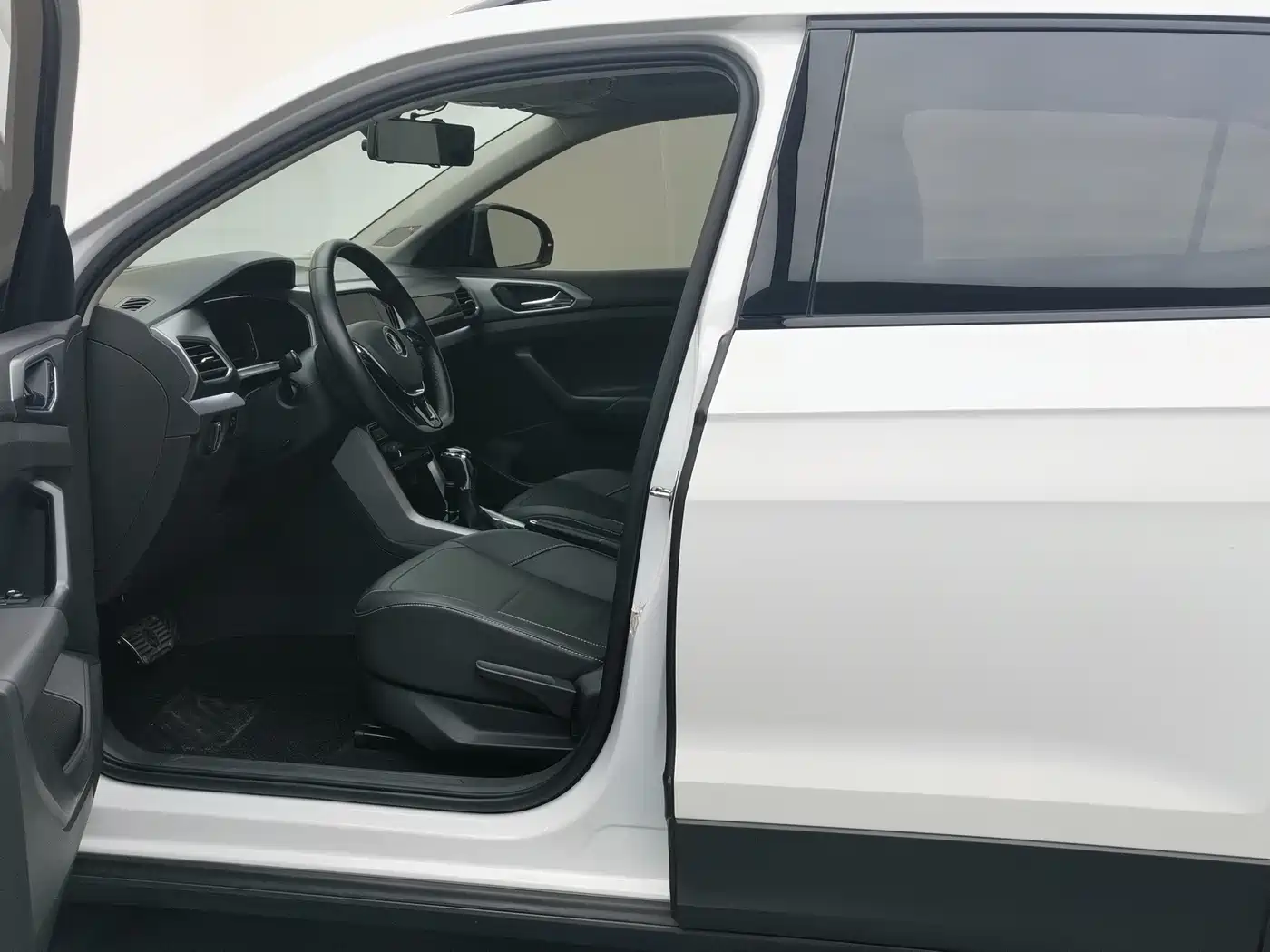VOLKSWAGEN TU KAI