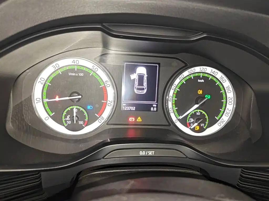 Škoda Kodiaq 2018 Facelift TSI330 7-seat 2WD Premium Luxury Edition фото 12