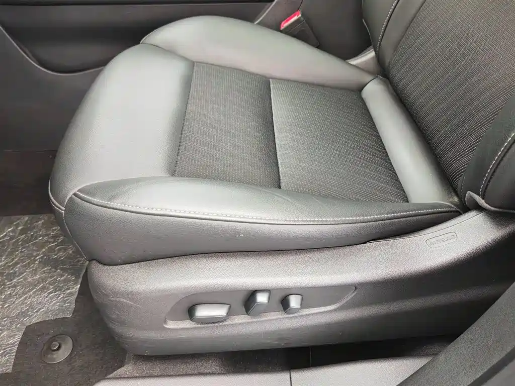 Cadillac XT4 2018 Model 28T 2WD Technology фото 20
