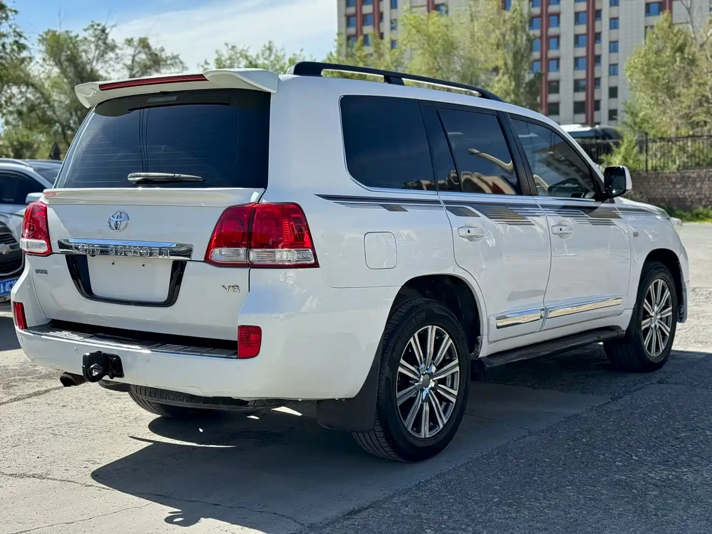 Toyota Land Cruiser 2010 Model 4.7L Automatic VX фото 9