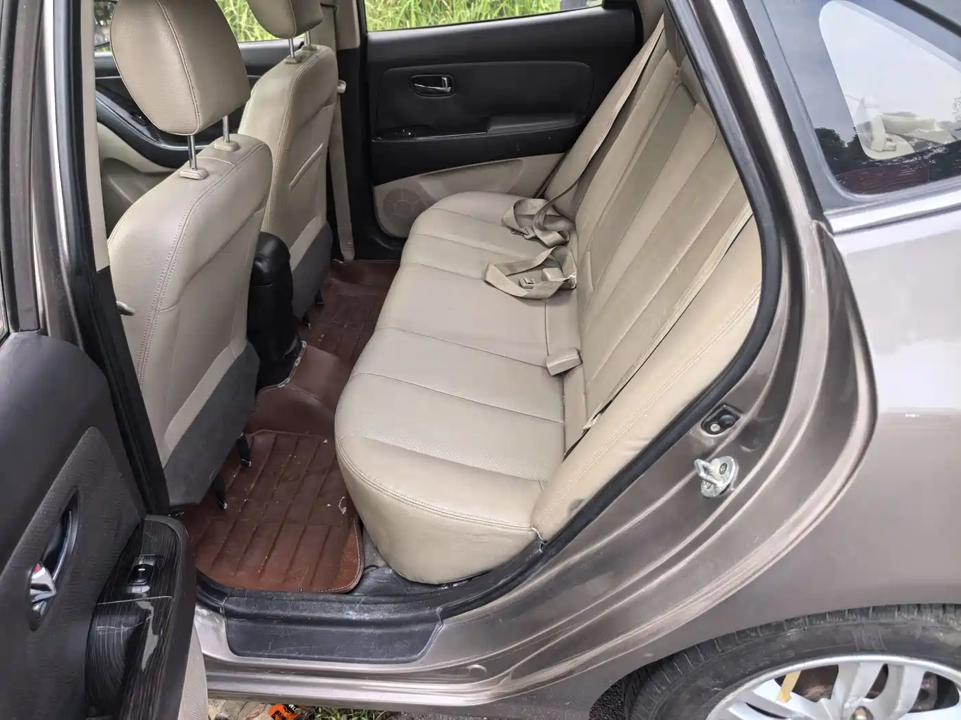 Hyundai Elantra 2011 1.6L Automatic Luxury фото 8