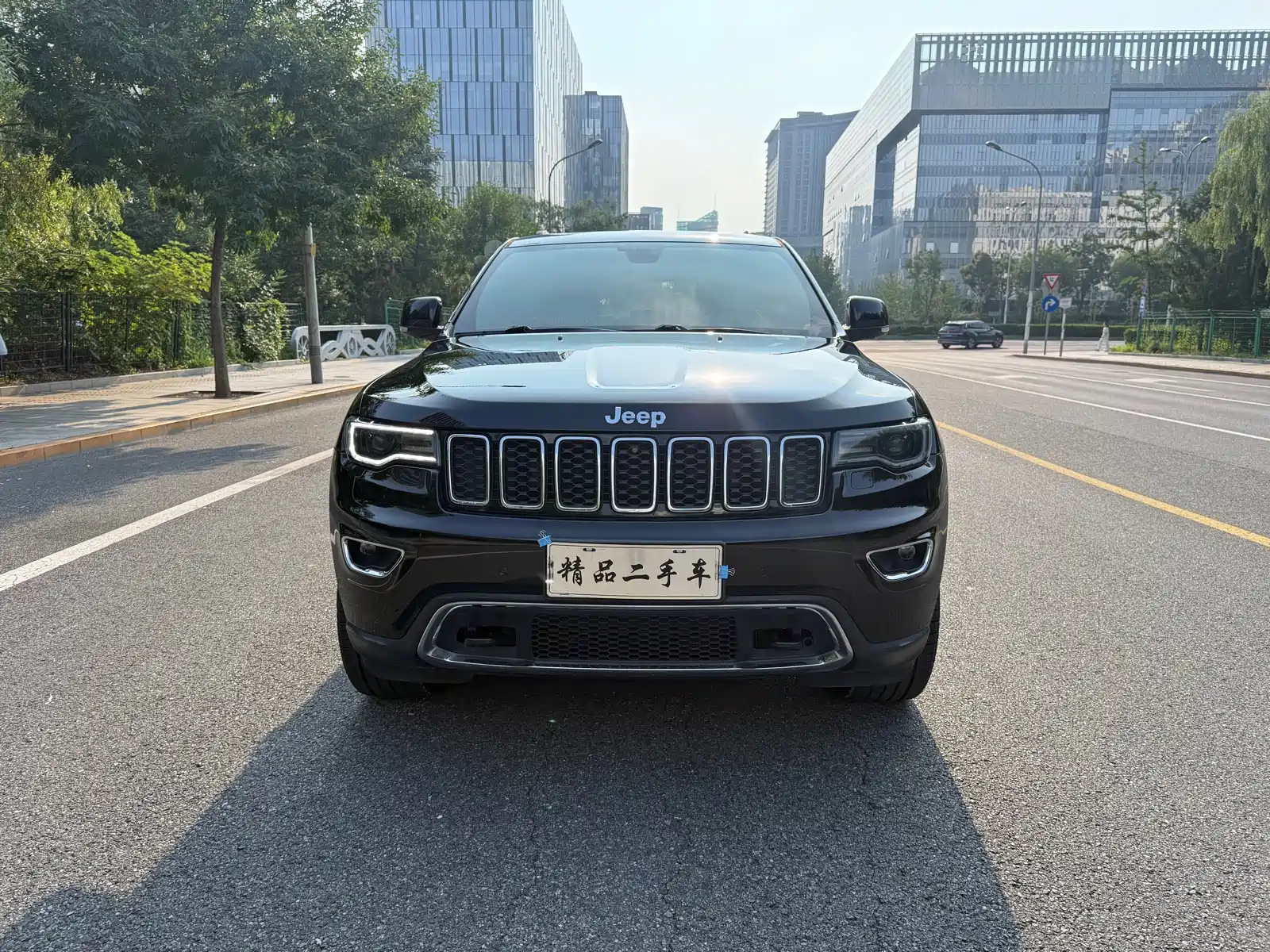 Фото 2 - Jeep Grand Cherokee (Import)