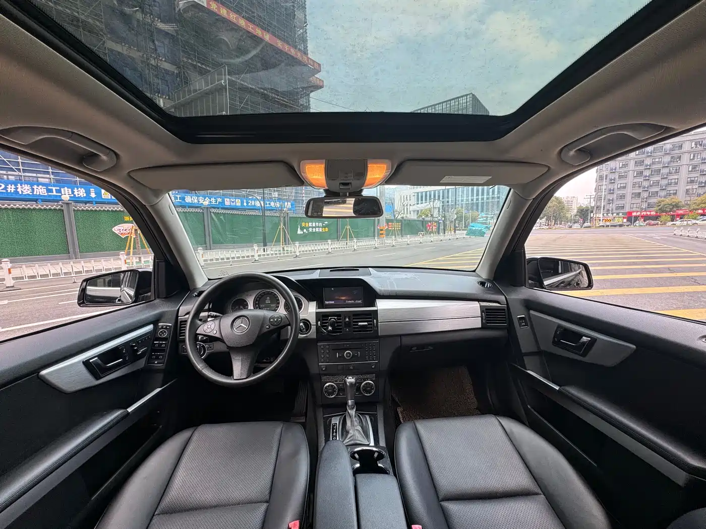 Mercedes-Benz GLK-Class 2012 Model GLK 300 4MATIC Luxury фото 9