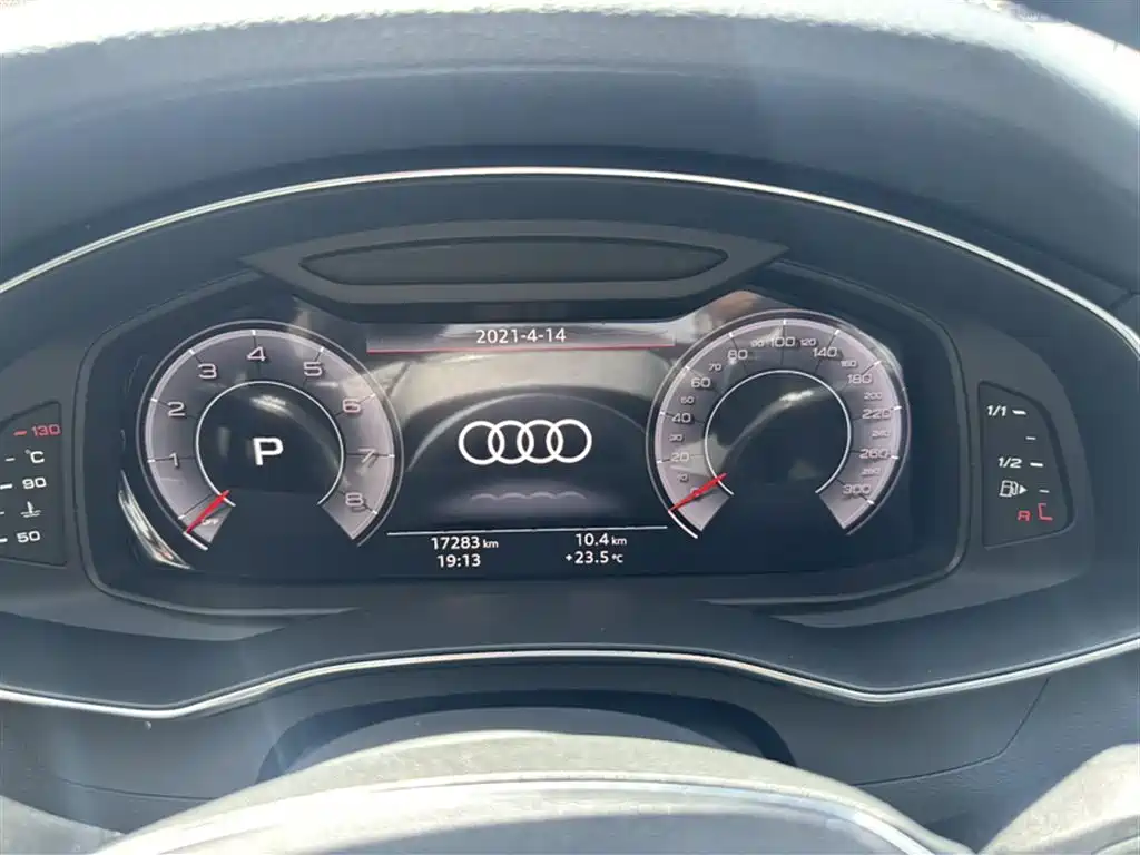 Audi A6L 2019 40 TFSI Luxury Elegance фото 3
