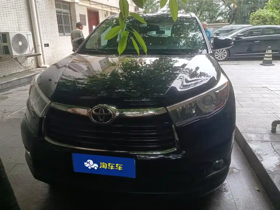 Toyota Highlander 2015 2.0T AWD Luxury Edition 7-seater фото 2